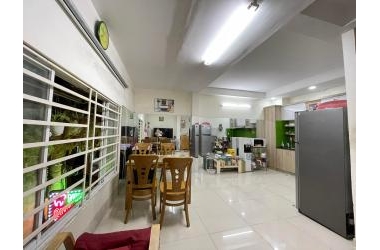 Bán Nhà Mặt Tiền Tân Trang 4 Lầu Giá Hợp Lí 7 tỷ 5